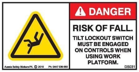 CRUSH RISK-TILT LOCKOUT MUST BE ENGAGED (Horizontal)