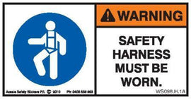 SAFETY HARNESS MUST BE WORN (Horizontal)